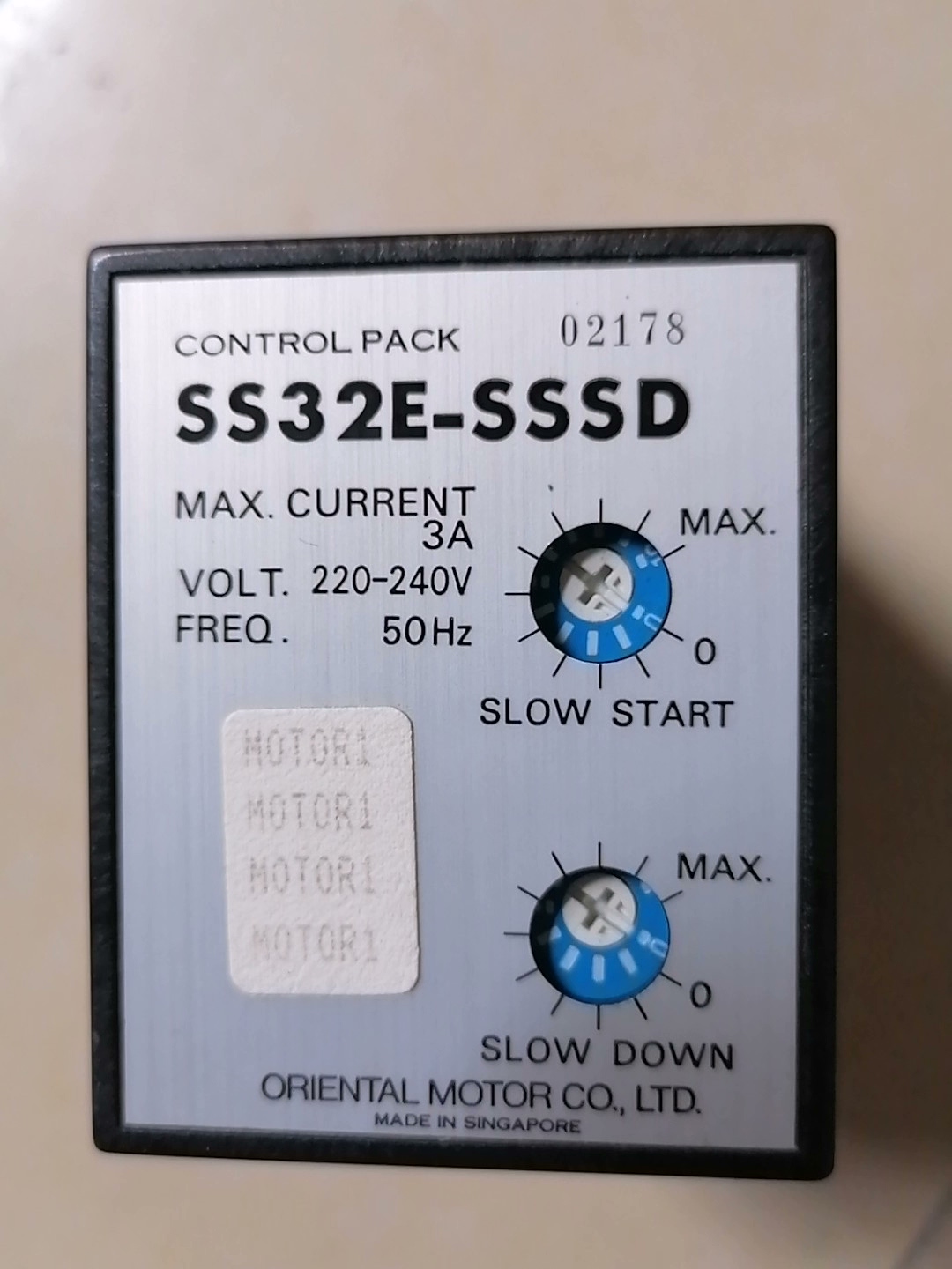 东方马达调速器 SS32E-SSSD 1只，200元