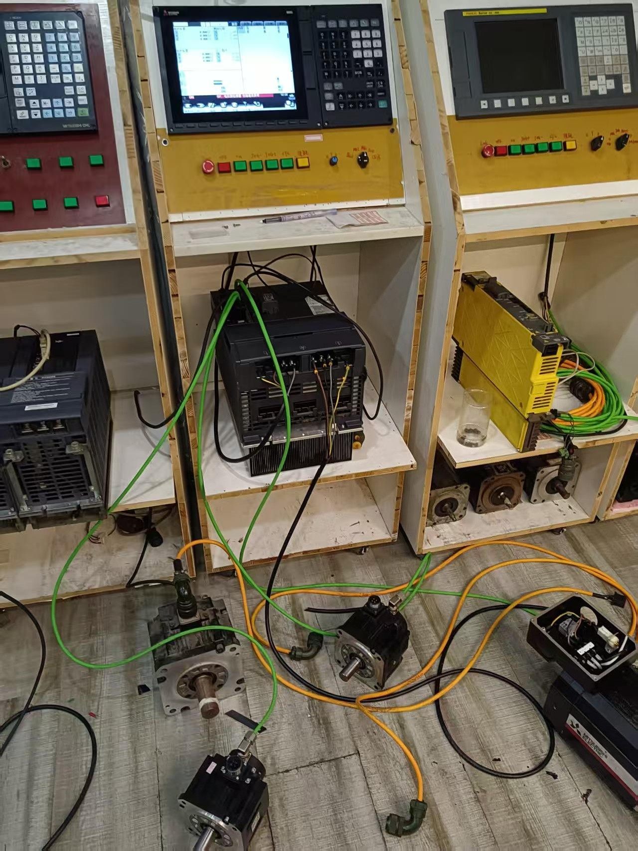 维修MDS-EM-SPV3-16080B三菱M80系统四合一