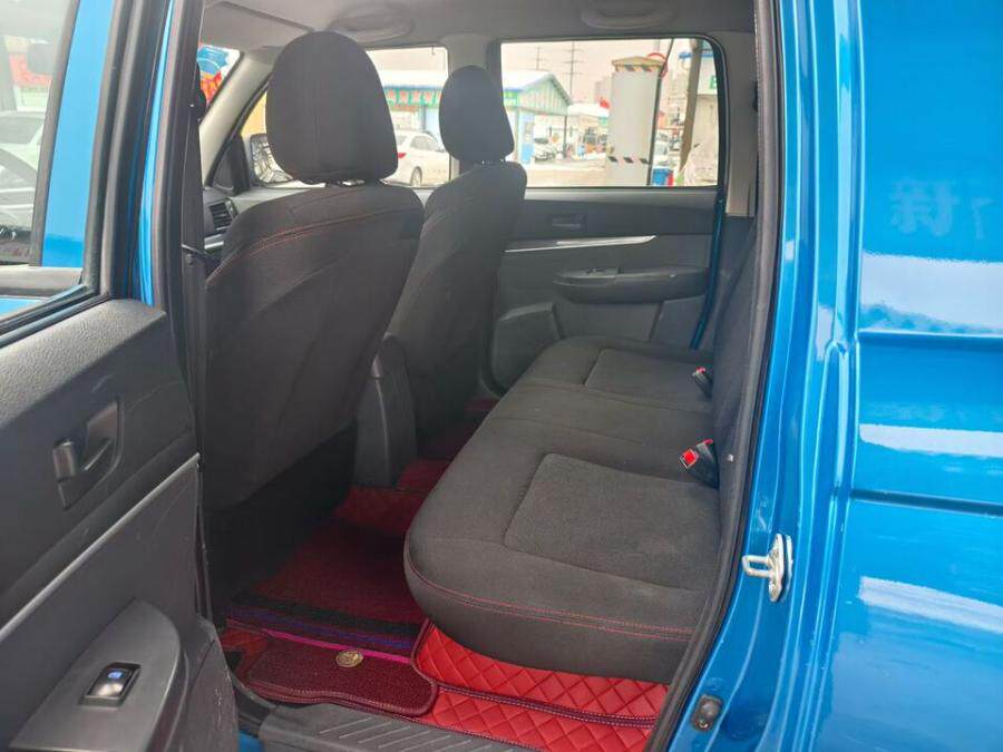 3月2日乌鲁木齐中兴威虎皮卡四驱柴油大双2.5T非营运资料齐全可过户网络拍卖公告