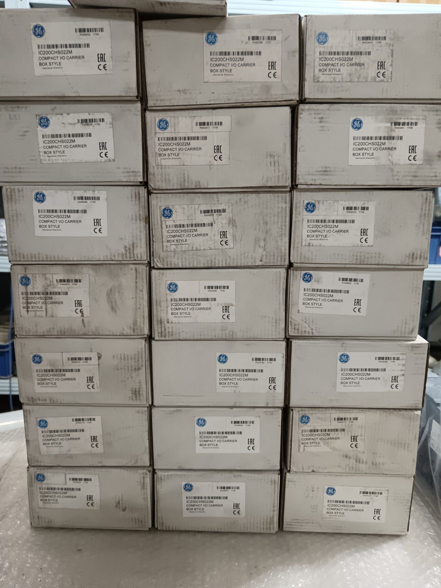 IC200CHS022M  GE底座，全新带包装，未开封，数