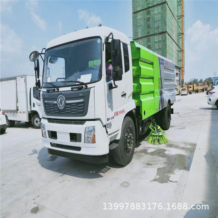 东风天锦12立方工厂道路扫路车带冲洗功能大型柴油驾驶式扫地车