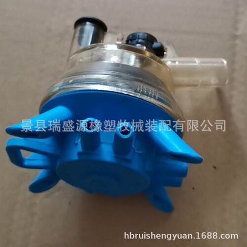 奶牛挤奶机设备配件 180CC集乳器吸奶器 挤奶机吸奶器配件