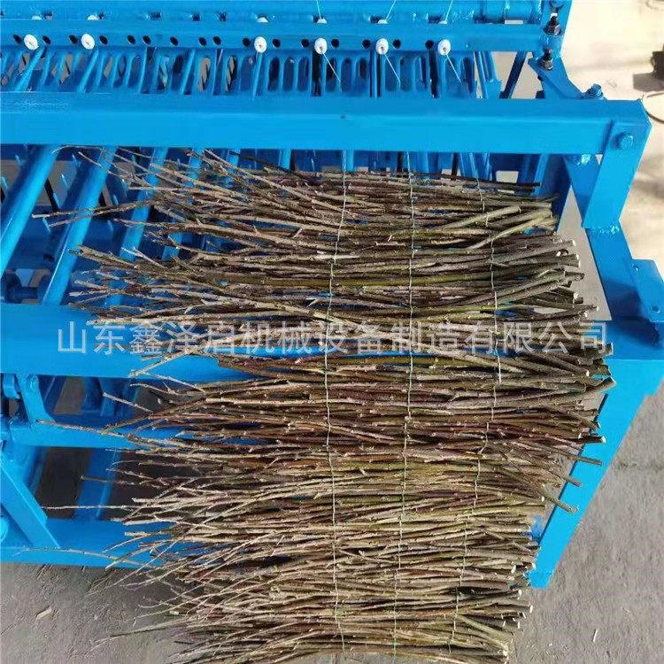 草毡机金蝉树枝编织机畜牧棚舍覆盖苇帘机皮带钉子款电动草帘机
