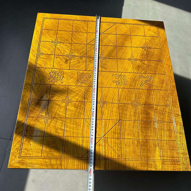 金丝楠木象棋盘搭配5.8cm象棋 水波纹实木棋盘