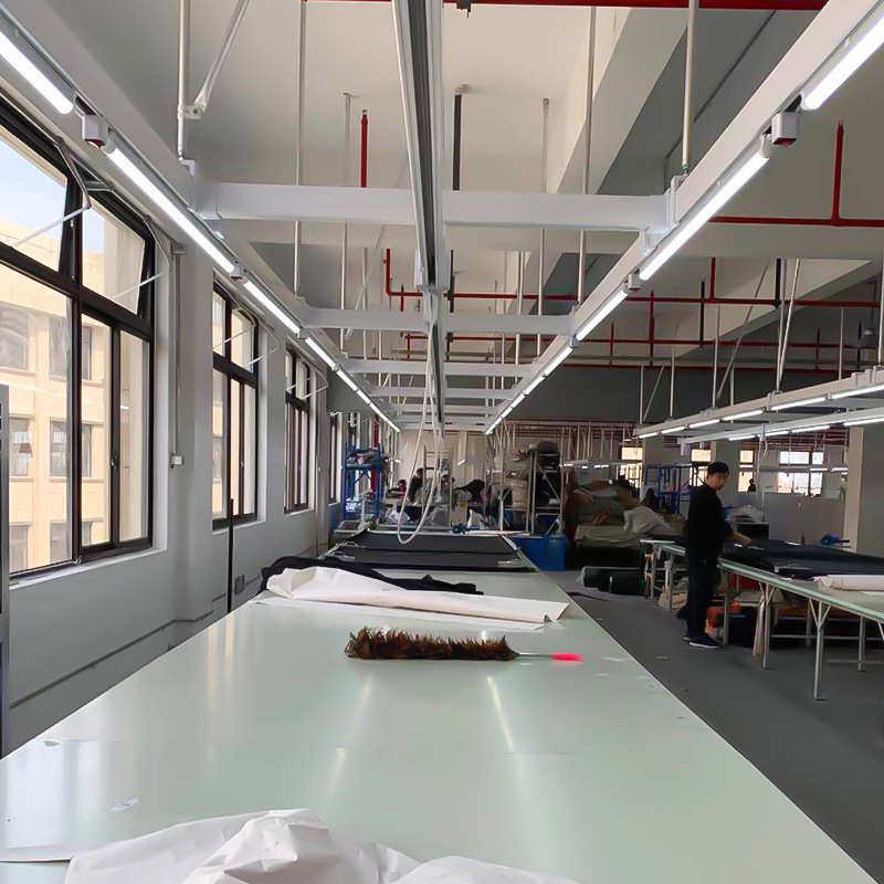 槽 明式厂家直销服装厂供电槽车母线照明间流水线照桥架 母线灯架