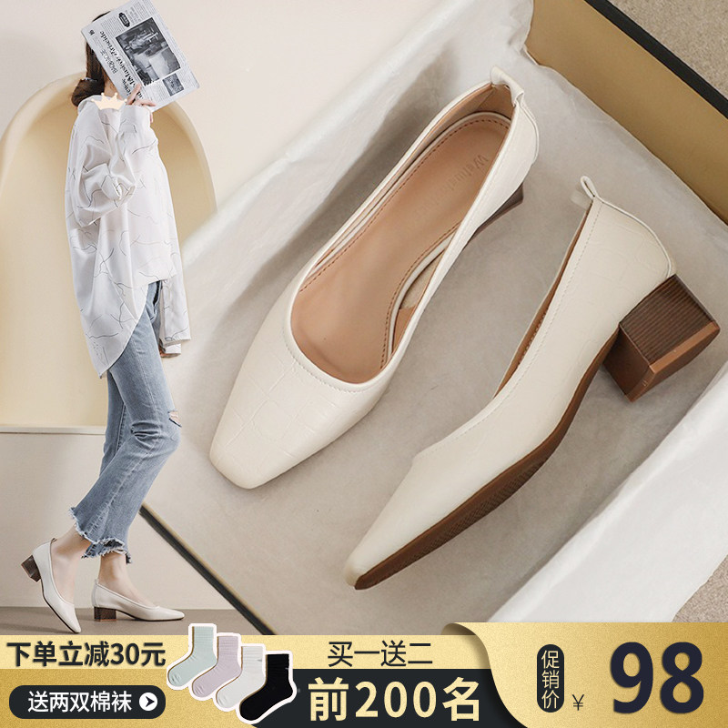 方头单鞋女粗跟2025新款夏季百搭软底奶奶鞋软皮厚底瓢鞋大码女鞋