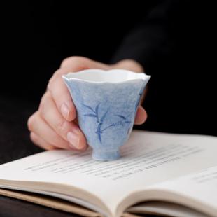 纯手绘竹子花瓣闻香杯主人杯家用陶瓷单杯高足茶杯品茗杯功夫茶具
