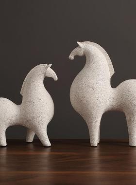 轻奢抽象艺术唐马摆件客厅酒柜电视柜家居装饰工艺品玄关马到成功