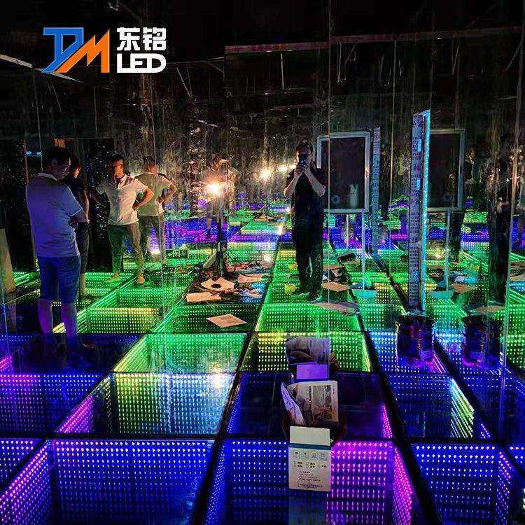 厂家直供LED镜面3D深渊地砖灯方形跑马灯商场酒吧KTV舞台灯幻彩