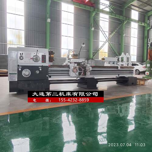 大连CW6180C卧式车床普通车床大型落地车床