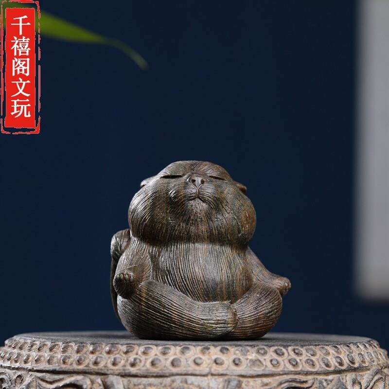 绿檀木雕禅修猫创意文玩手把件打坐小猫止怒摆件桌面装饰品工艺品