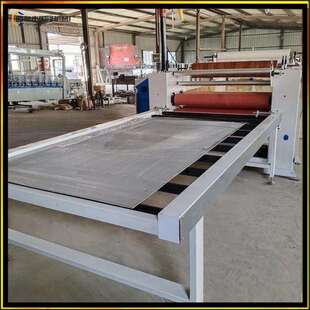 烤箱加热融化热胶膜贴合机保温岩棉钢面贴面机自动放卷来厂试机