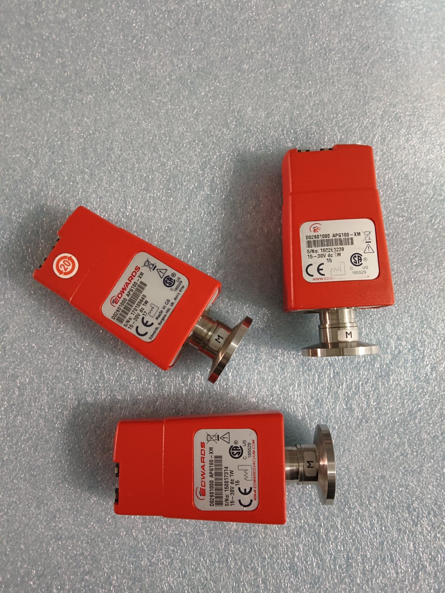爱德华APG100-XM真空计，型号D02601000，功能