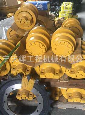 SD32推土机链条16Y-40-03300 支重轮 SD16引导轮 驱动齿块 底盘件