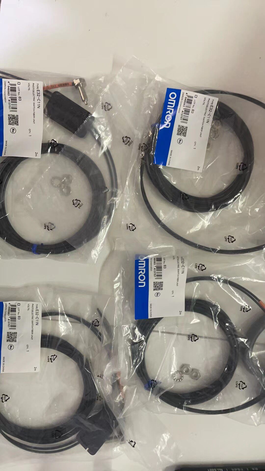 欧姆龙光纤E32-C11N 2M 全新原装正品