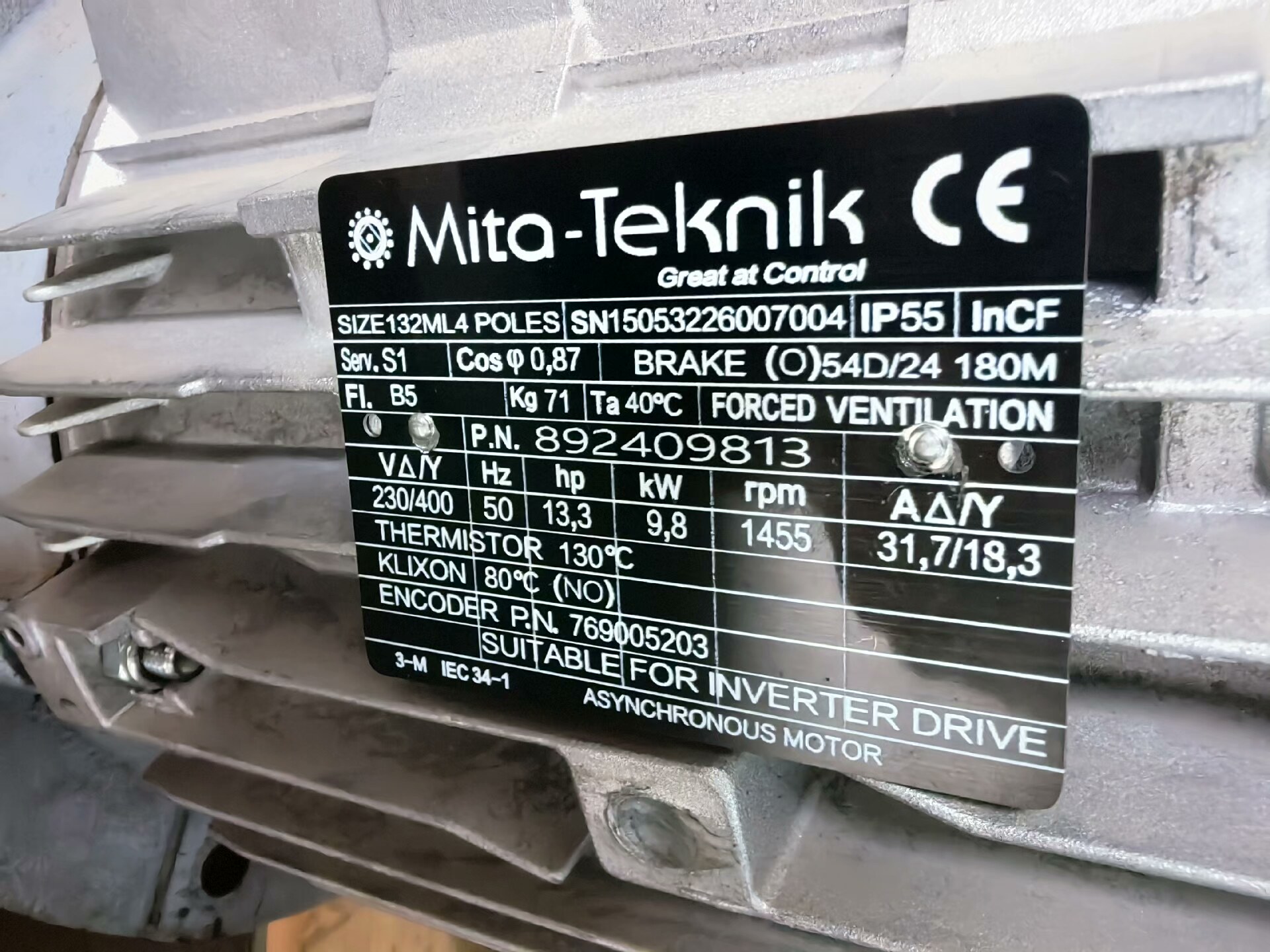 米塔9.8KW变桨电机，数量不多