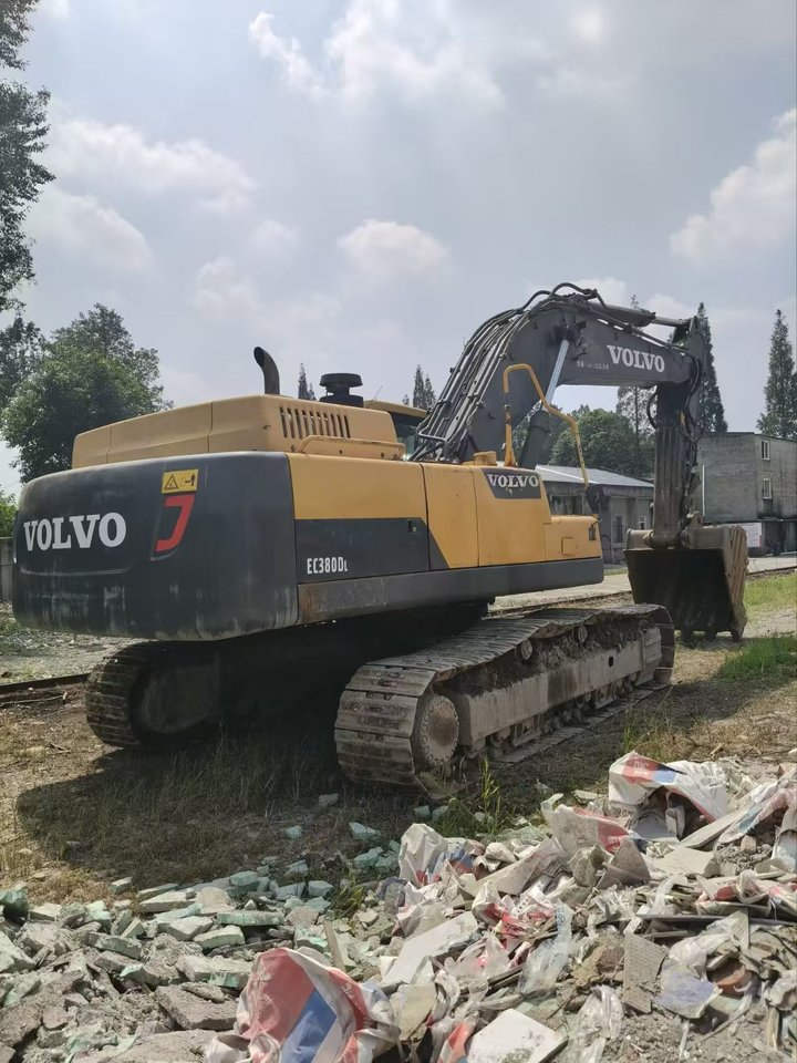 11月4日成都特价资产处置沃尔沃380D型履带式液压挖掘机【出价即进入倒计时】网络拍卖公告