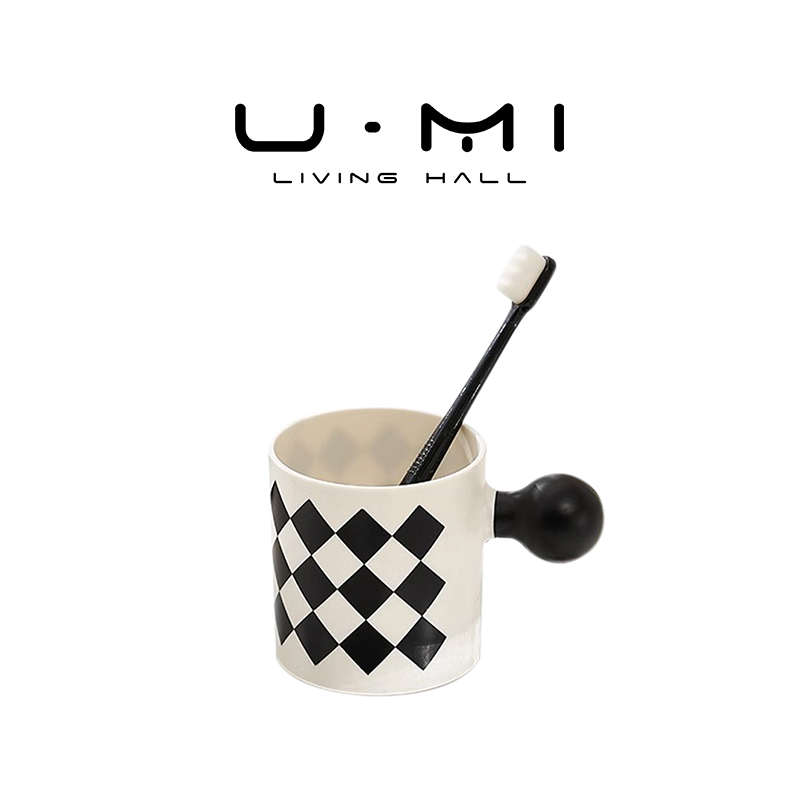 U Mi LIVING · 柒白|漱口杯创意可爱米奇米妮陶瓷情侣洗漱杯套装