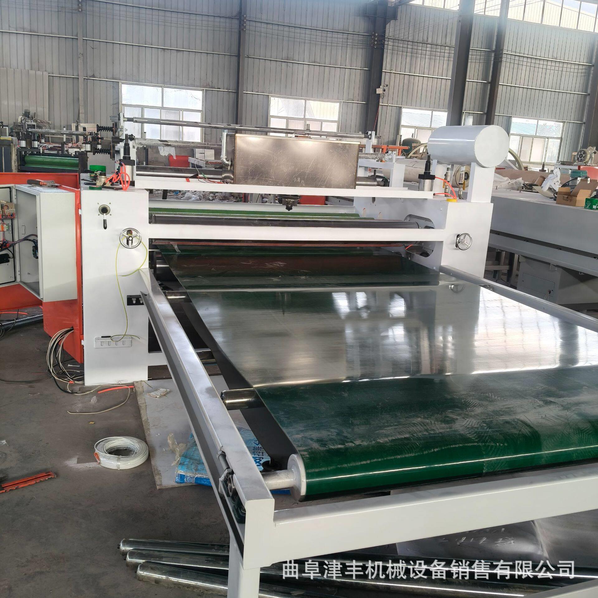 自粘墙贴KT板背胶机 EVA泡棉不干胶涂胶机 植绒无纺布压敏胶背胶