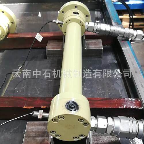 厂家生产巴鲁夫电感式原理磁感应接近开关CDH1MF340 28-350液压缸