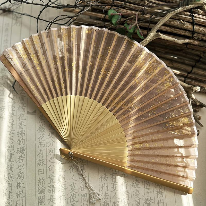 芷墨女式气质简约洒金柔粉折扇婚礼手捧花扇子拍摄道具半透金色