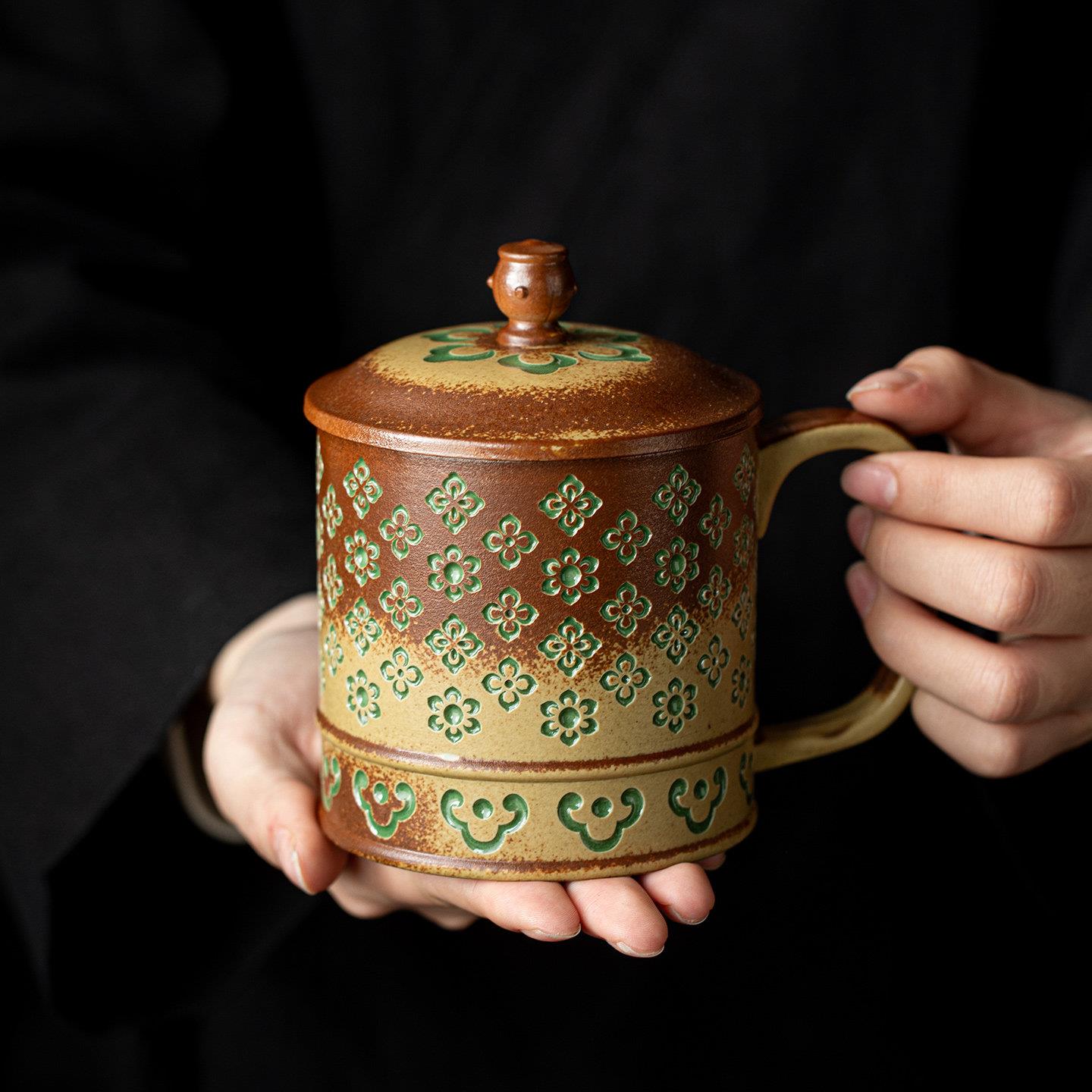 唐韵宝相花办公杯复古陶瓷茶杯带盖青瓷浮雕花纹功夫茶具高档茶杯