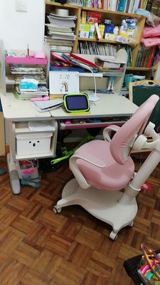爱果乐儿童书桌怎么样?真实体验曝光，不看后悔？