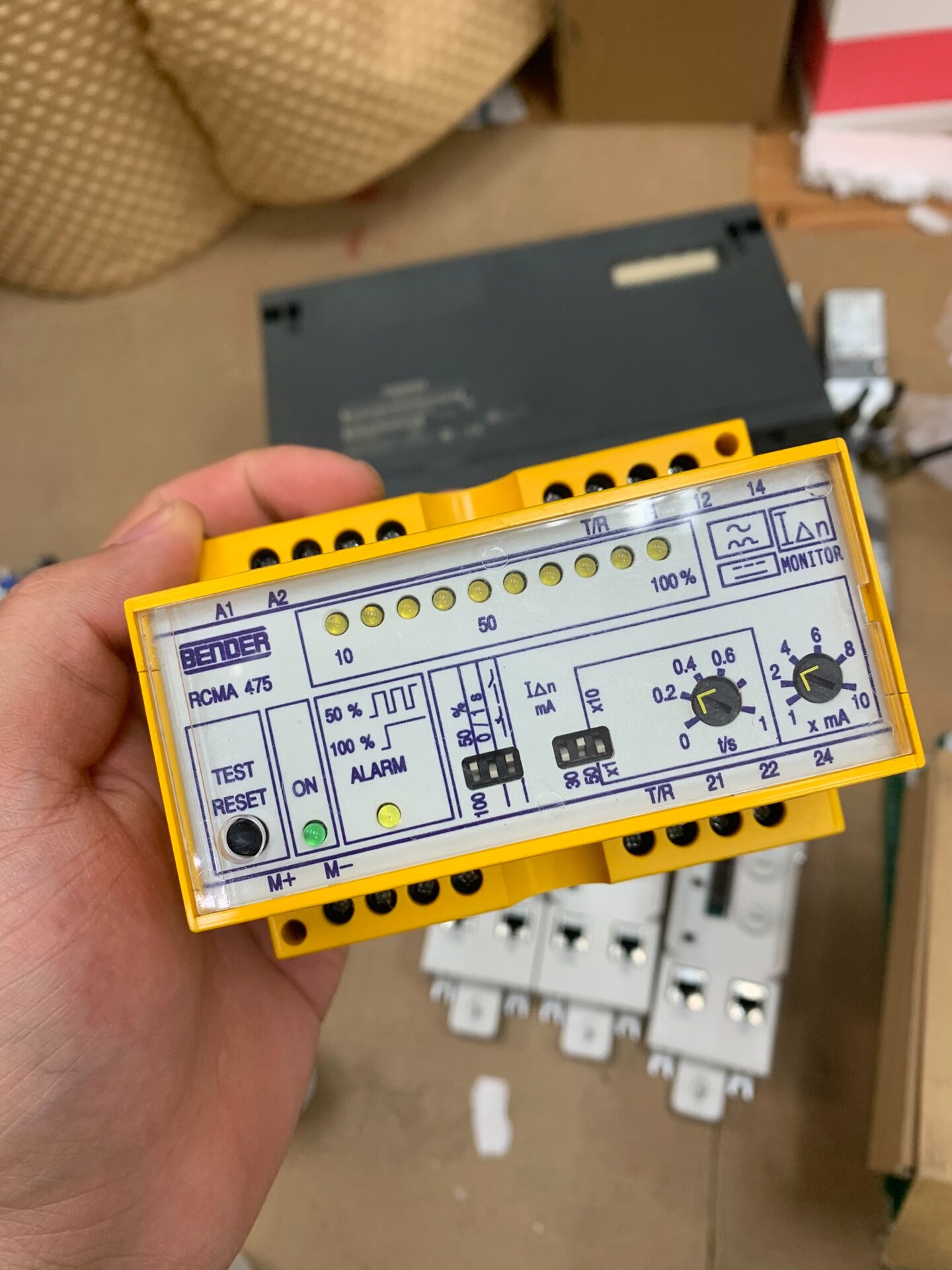 RCMA475LY-13  BENDER本德尔模块，原装拆机