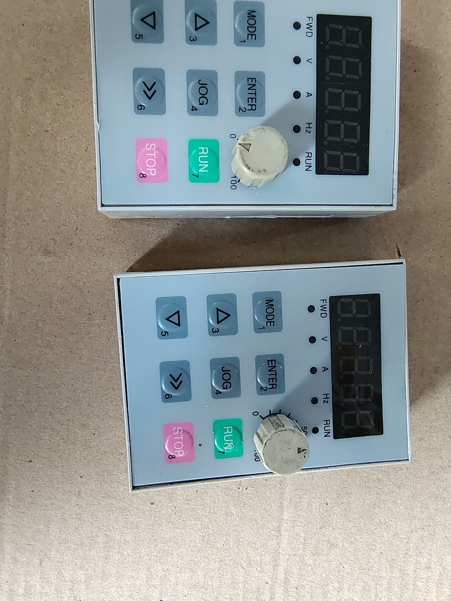 德力西变频器面板。小白板。尺寸55X75MM。二手拆机功能包