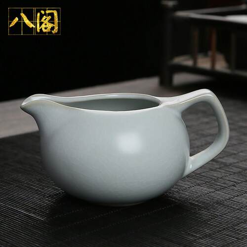 月白汝窑公道杯开片冰裂纹路汝瓷茶海陶瓷分茶器防烫功夫茶具配件