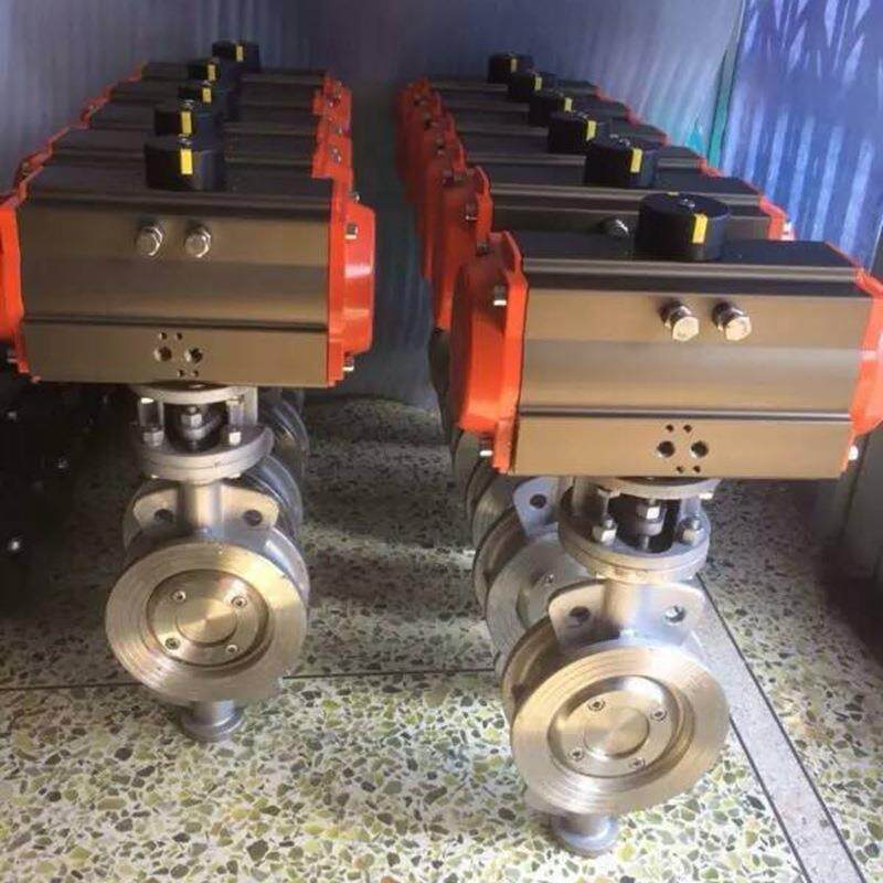 D673H-6P对夹式高温550℃气动蝶阀DN300不锈钢304气动蝶阀DN350