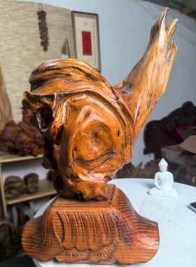 创意家居饰品香樟木高温碳烤工艺品花瓶倒流香摆件 玄关 博古架