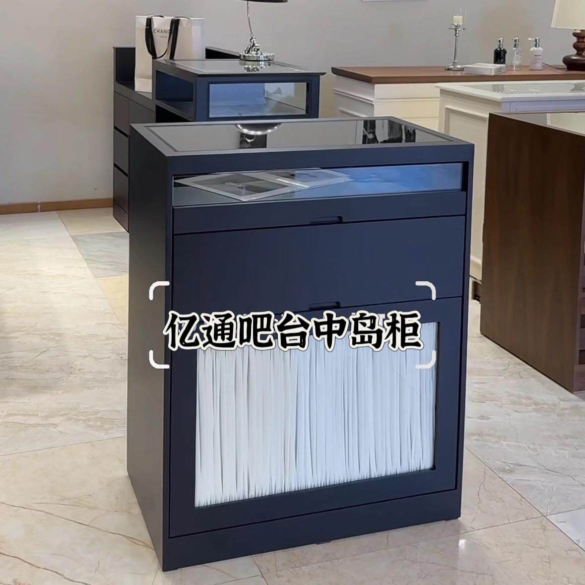 韩系服装店展示柜中岛柜小型吧台收银台前台首饰展柜胡桃木色定制