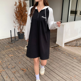 Weiyi Dress Loose fitting Dress休闲连帽卫衣裙宽松直筒连衣裙