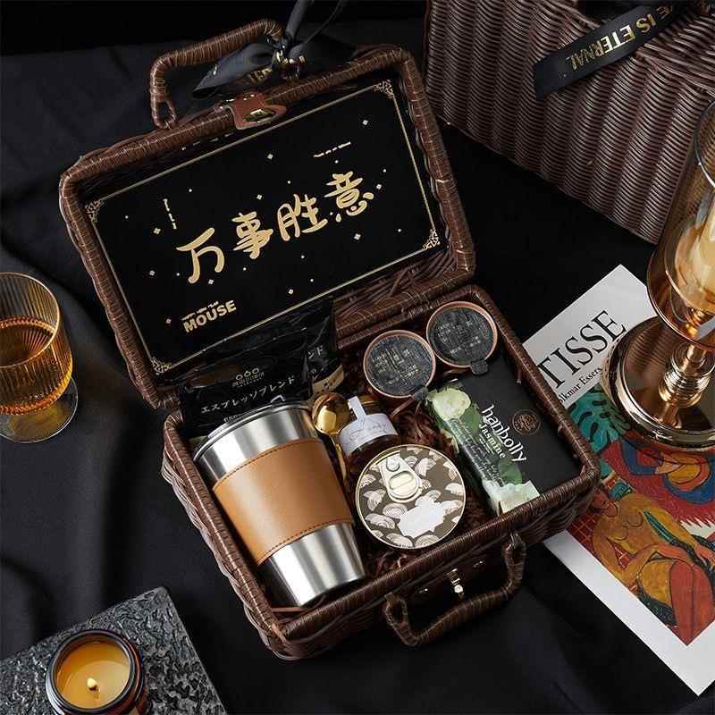 伴郎伴手礼结婚实用回礼高级感手提篮送男士生日礼物轻奢商务礼品