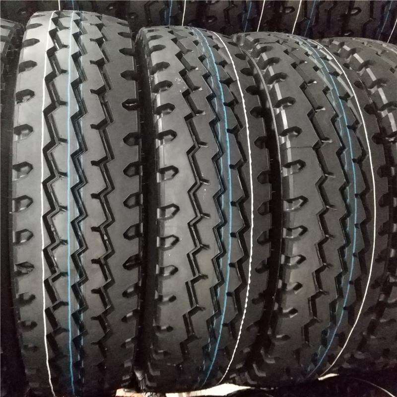 工厂成套出口7.00R16小货车卡车轮胎含内胎垫带出口中东东南亚