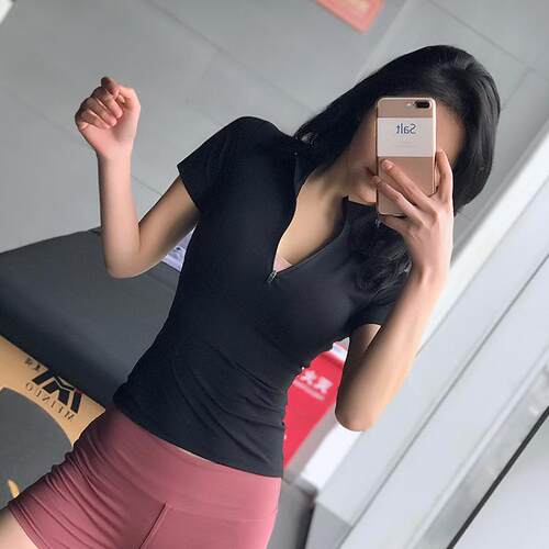 Stand up collar zipper sports short sleeved women's