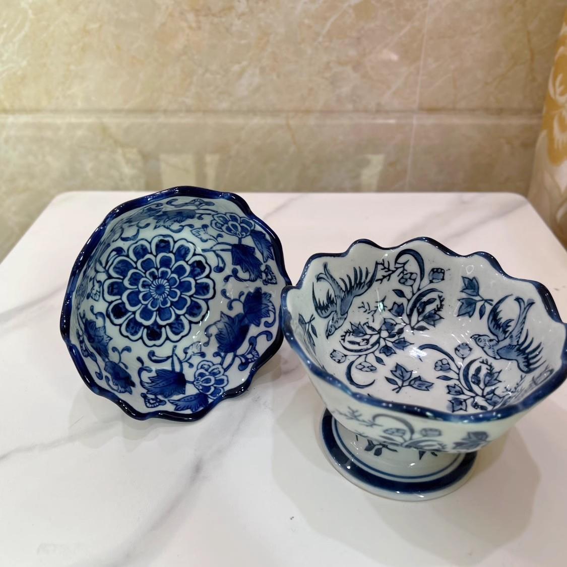 青花瓷陶瓷甜品碗高脚水果杯复古新中式冰淇淋杯高脚碗餐桌摆设