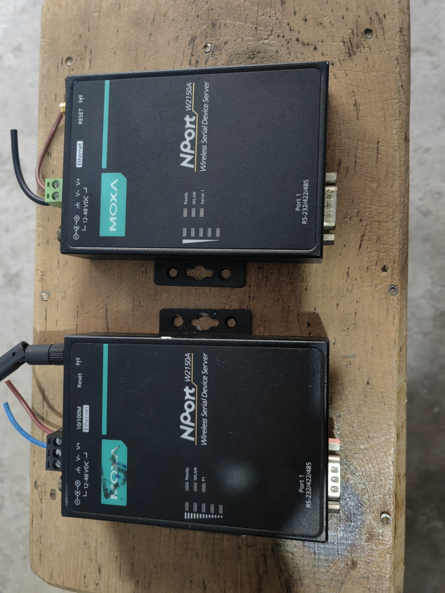 摩莎NPORT  W2150A-CN串囗服务器。拆机二手，使