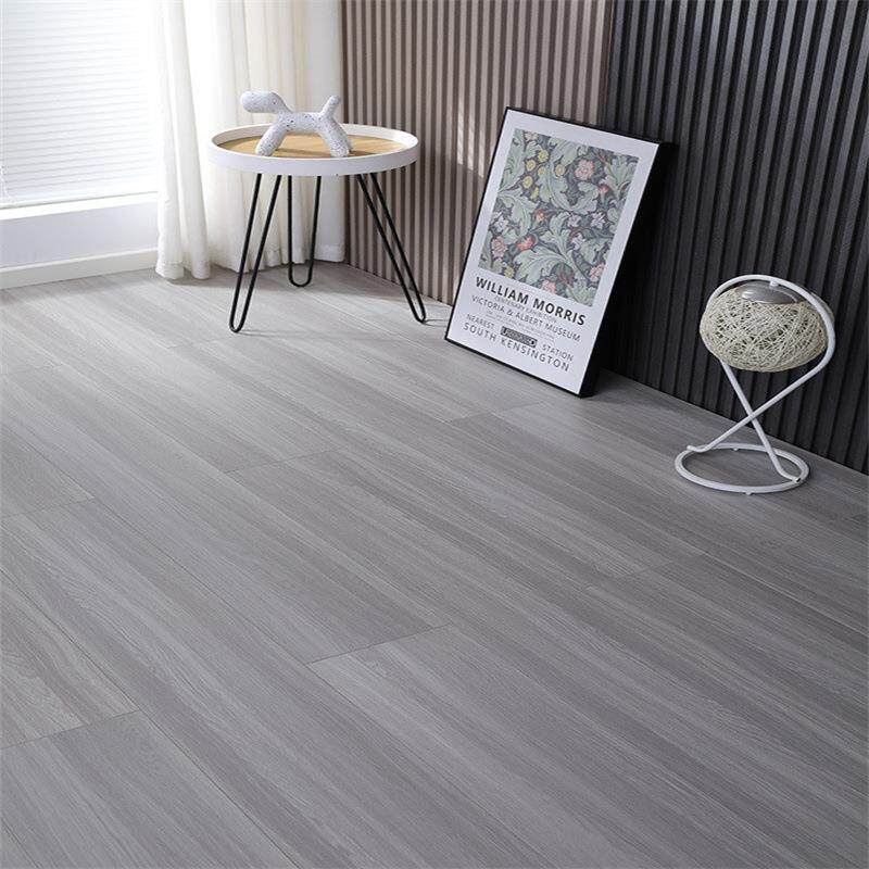 新三层实木复合地板多层实木E0环保防水耐磨家用地暖地板直销