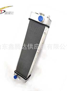 厂家直销PC130-7挖掘机散热器 水箱中冷器 203-03-71771散热器