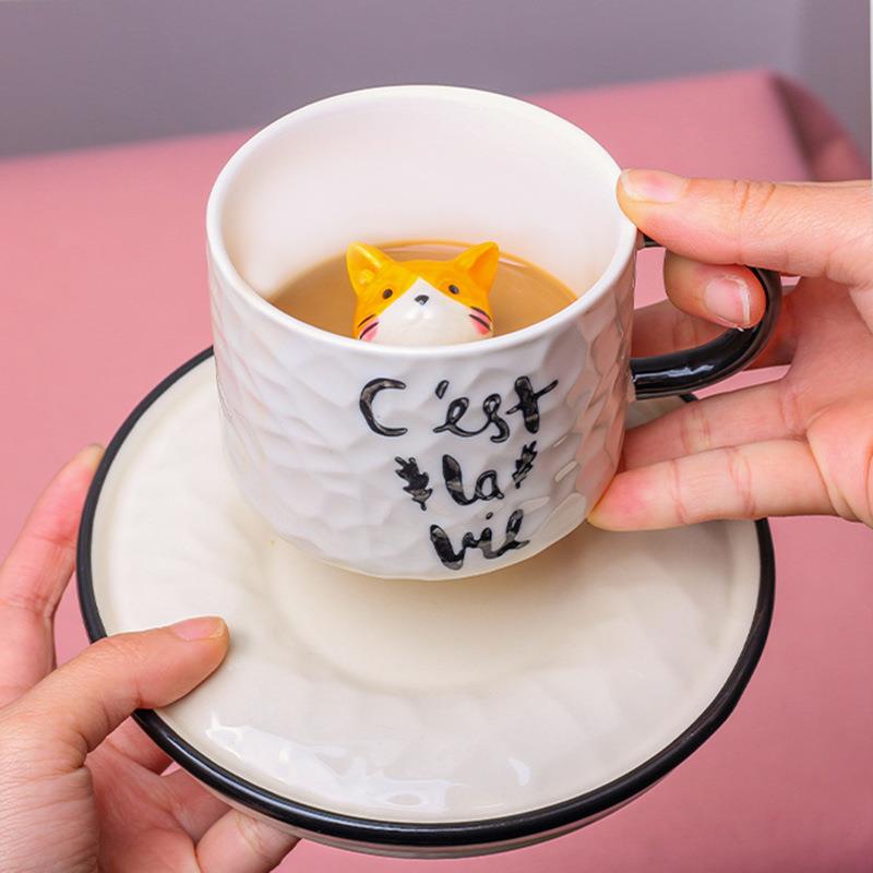 新款直销创意卡通浮雕陶瓷杯小动物马克杯杯内猫咪咖啡杯带杯碟家