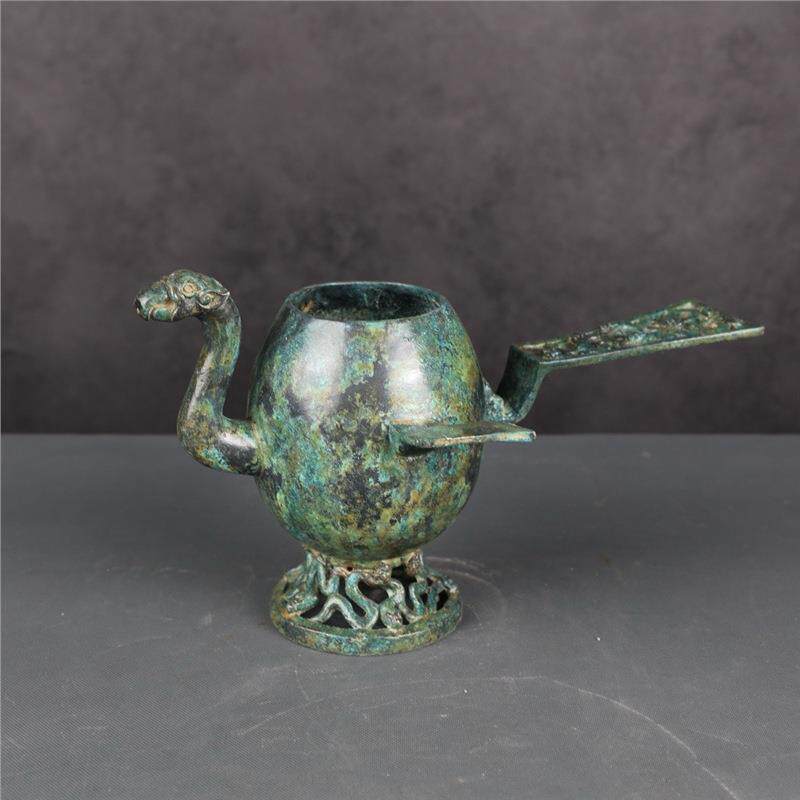 滕州博物馆1:1复刻制作鸟形杯铜器文玩古玩制作家居收藏摆件