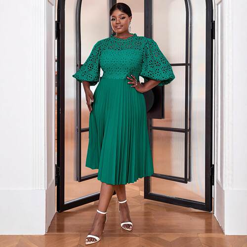 Lace lantern sleeve dress gift plus plus pleated skirt