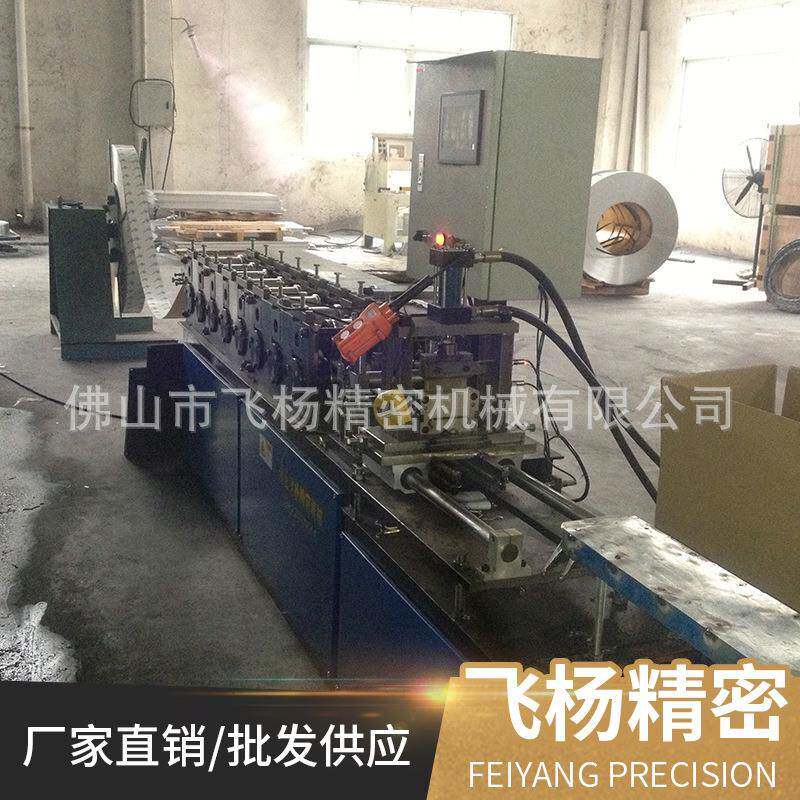 热镀锌铝合金方管机械设备自动防水百叶帘方通机卷闸门成型设备