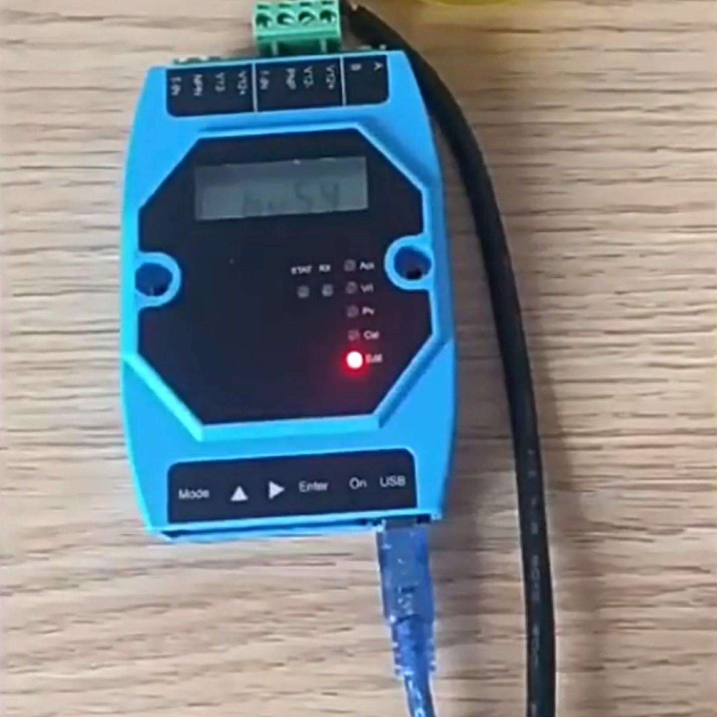 调制解调器/便携式手持操作器型号:komm700库号：M411558