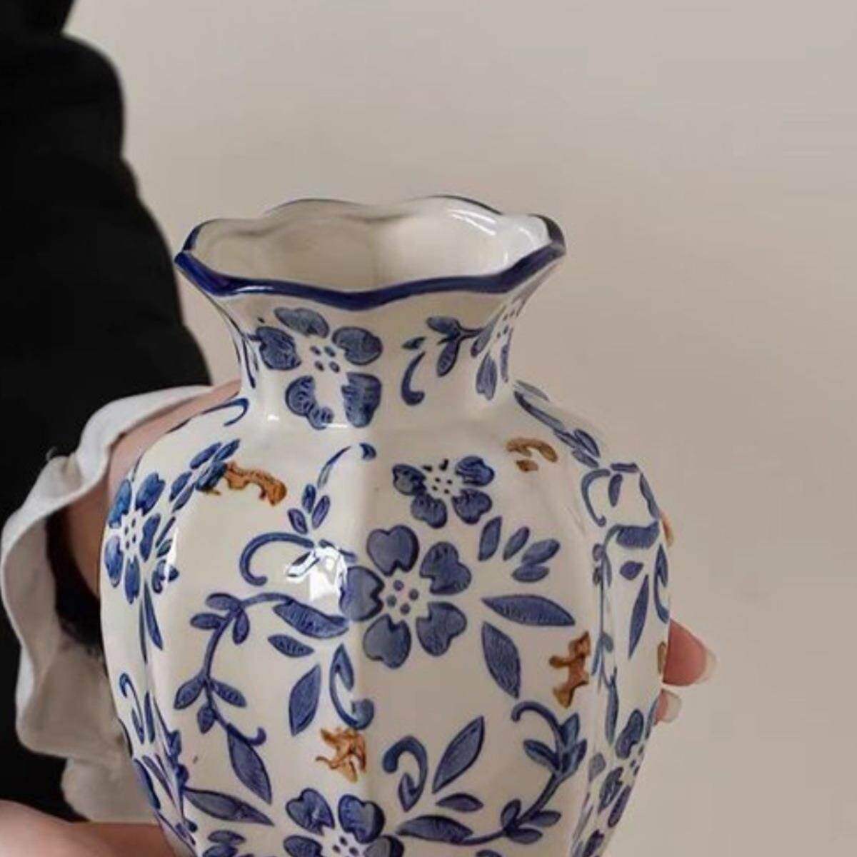 新中式中古小号八角瓶青花瓷复古陶瓷花瓶装饰摆件插花摆件花器