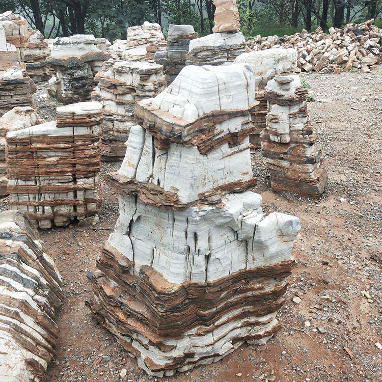千层石奇石园林景观石头工程造景厂家千层石假山免费设计