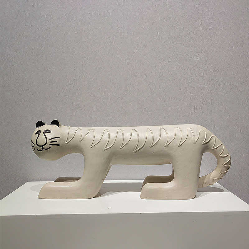 现代创意树脂卡通大脚虎猫儿童样板间抽象摆件售楼部客厅书房饰品