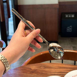 1810不锈钢韩式 出韩国 拌饭勺主餐更长柄家用高颜值个人吃饭勺子
